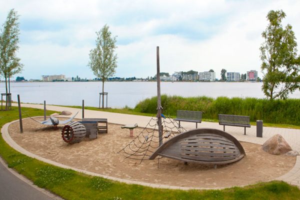 Auf dem Meeresgrund, Spielplatz, Binnenseepromenade Heiligenhafen